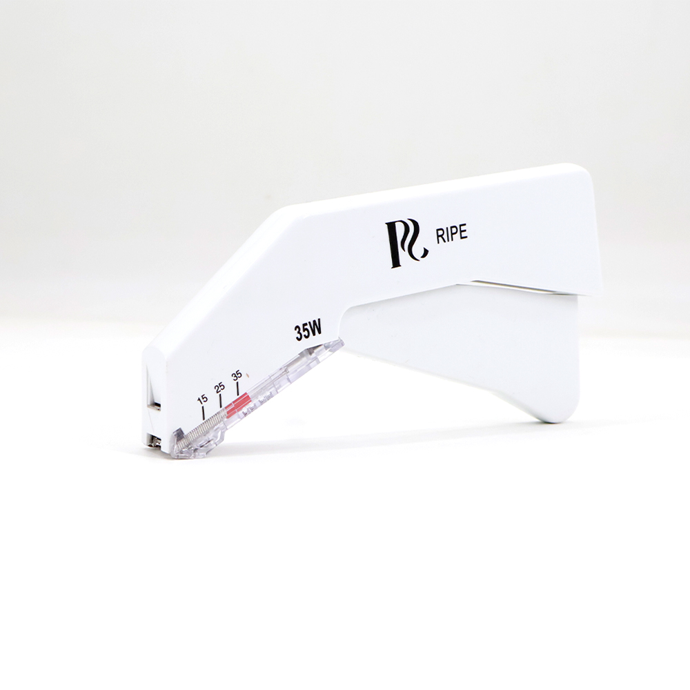 disposable skin stapler